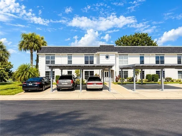 6844 Sandtrap Dr APT 4, Fort Myers, FL 33919