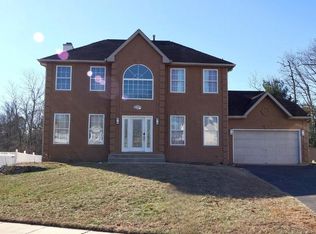 6 Dayton Ct, Sicklerville, NJ 08081