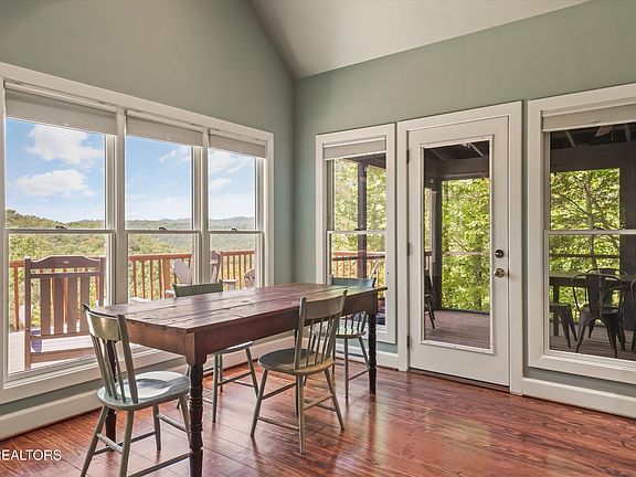 51st image of 2122 Dove Ridge Ln