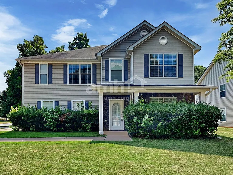 9 Randy Way — Photo 1