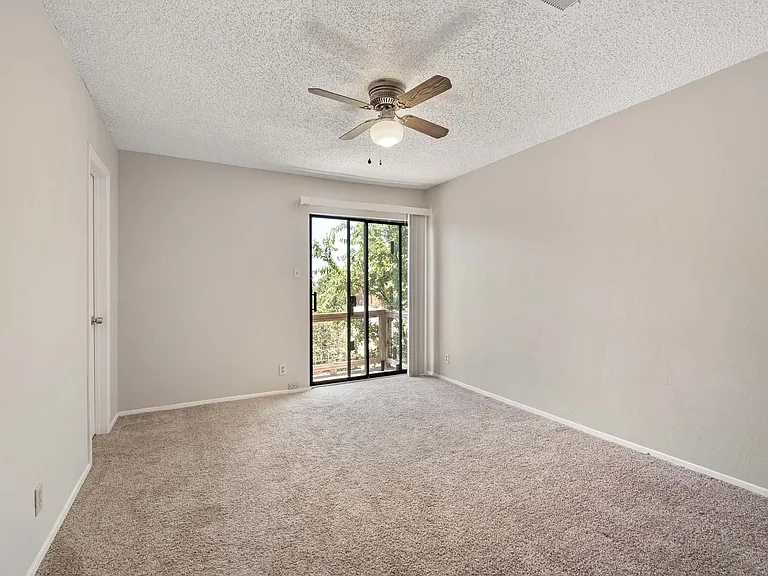 3904 Hudson Bend Rd #A — Photo 18