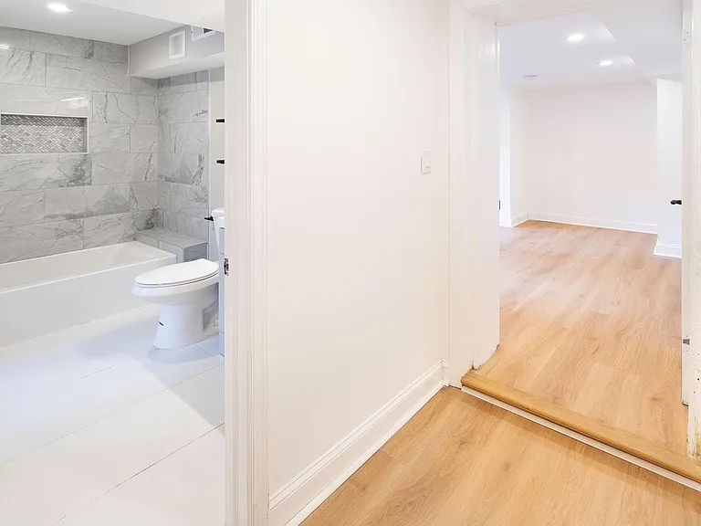 1210 Lamont St NW #1 — Photo 11