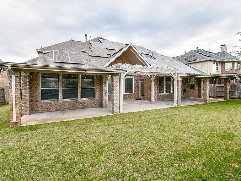 7606 Westmoreland Dr — Photo 37