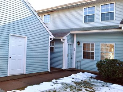 206 Misty Meadow Ln, South Windsor, CT, 06074