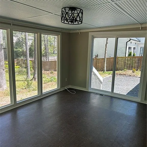 265 Pebble Trl — Photo 20