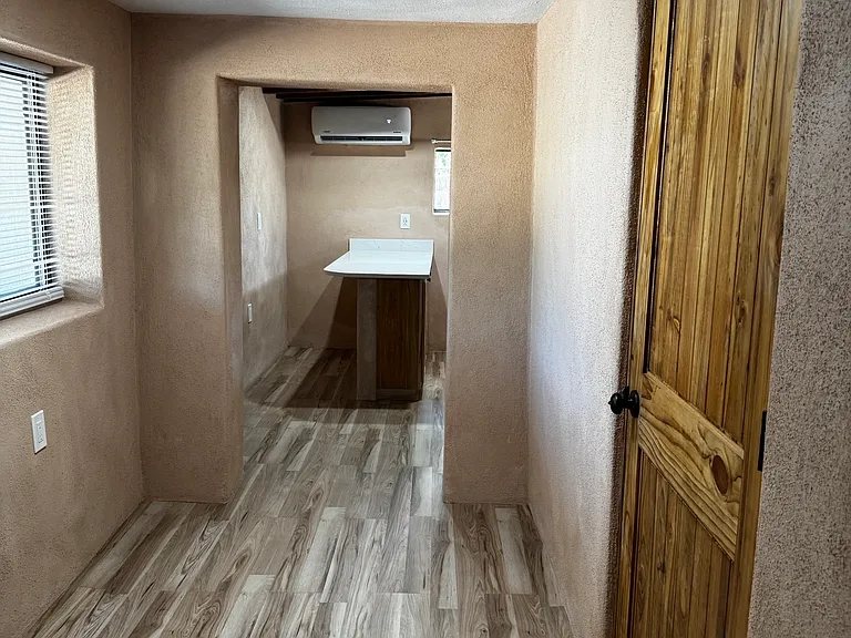 112 Calle Dominguez #B — Photo 15