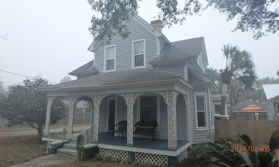 1st image of 1808 N 16th Ave