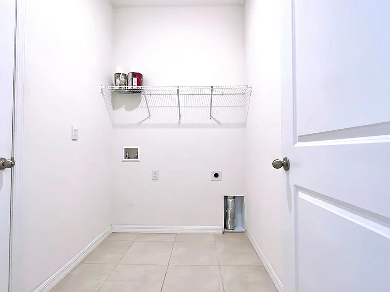 3539 Autumn Amber Dr — Photo 18