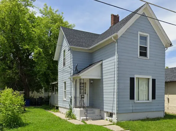 1028 Davis Pl, Racine, WI 53403