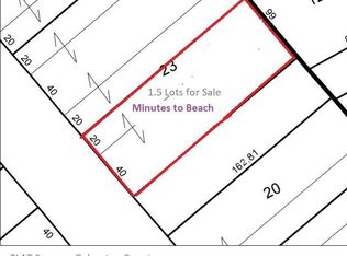 888 S Monkhouse Dr, Crystal Beach, TX 77650