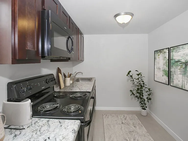 Park Place Townhomes — Photo 19