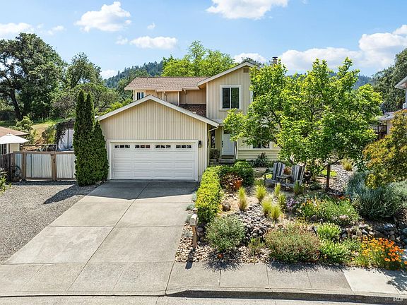 3rd image of 189 Vine Drive