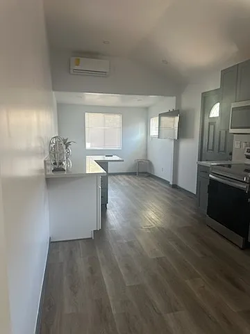6595 Oasis Ave #1 — Photo 2
