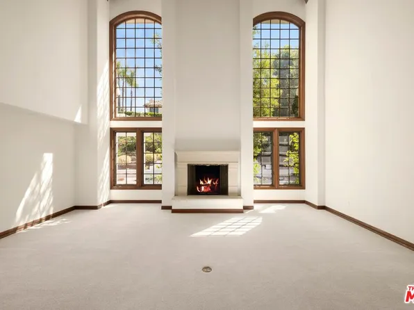 1330 Piedra Morada Dr, Pacific Palisades, CA 90272