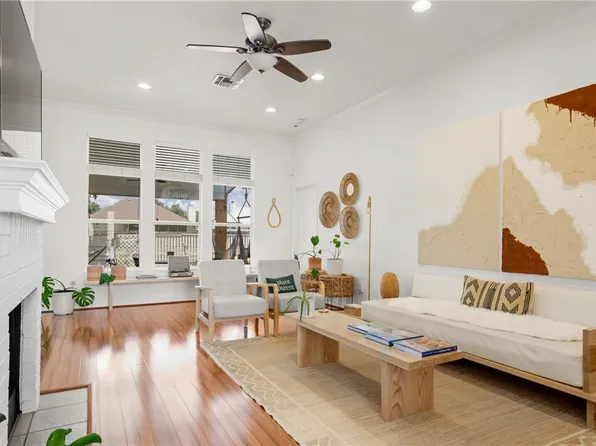 7801 Van Zandt Dr, Corpus Christi, TX 78413