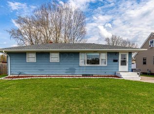 1412 11th St N, Moorhead, MN 56560