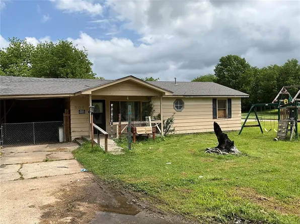 501 W 11th St, Wewoka, OK 74884