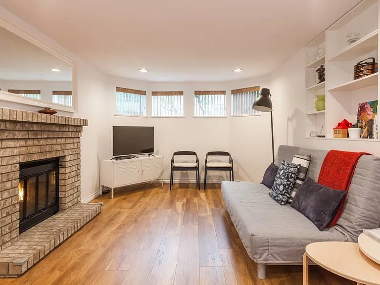 5026 Dominion St #BASEMENT — Photo 1