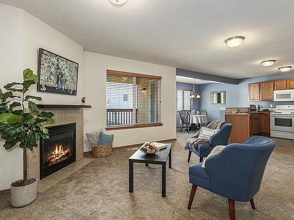 4th image of 4975 Bowwood Cir NE