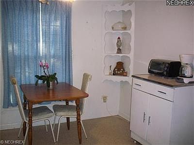 5th image of 4165 W 160th St