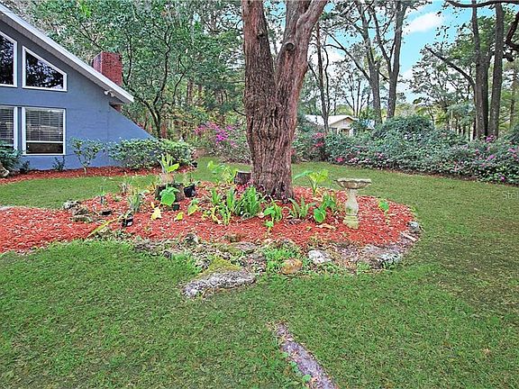 4th image of 3851 NE 167th Ct