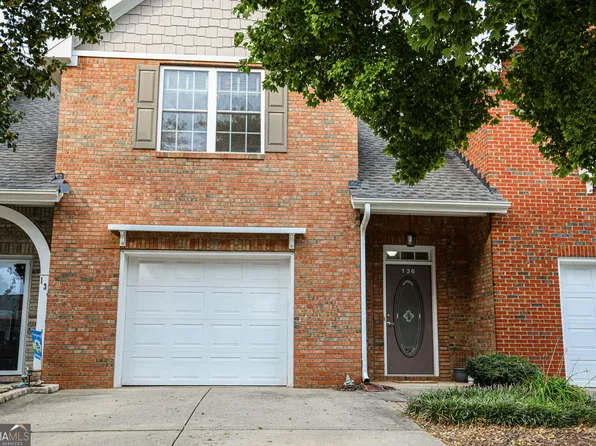 136 Wisteria Dr, Winder, GA 30680