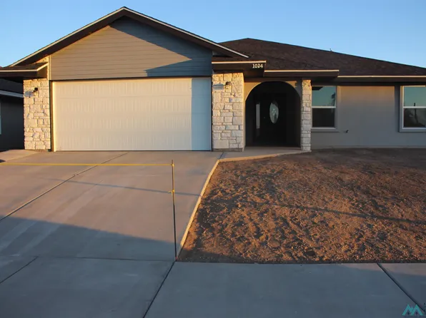 1024 Clover Ln, Roswell, NM 88203