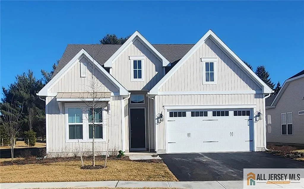 3 bed, 3.0 bath, $7,500 — Photo 1