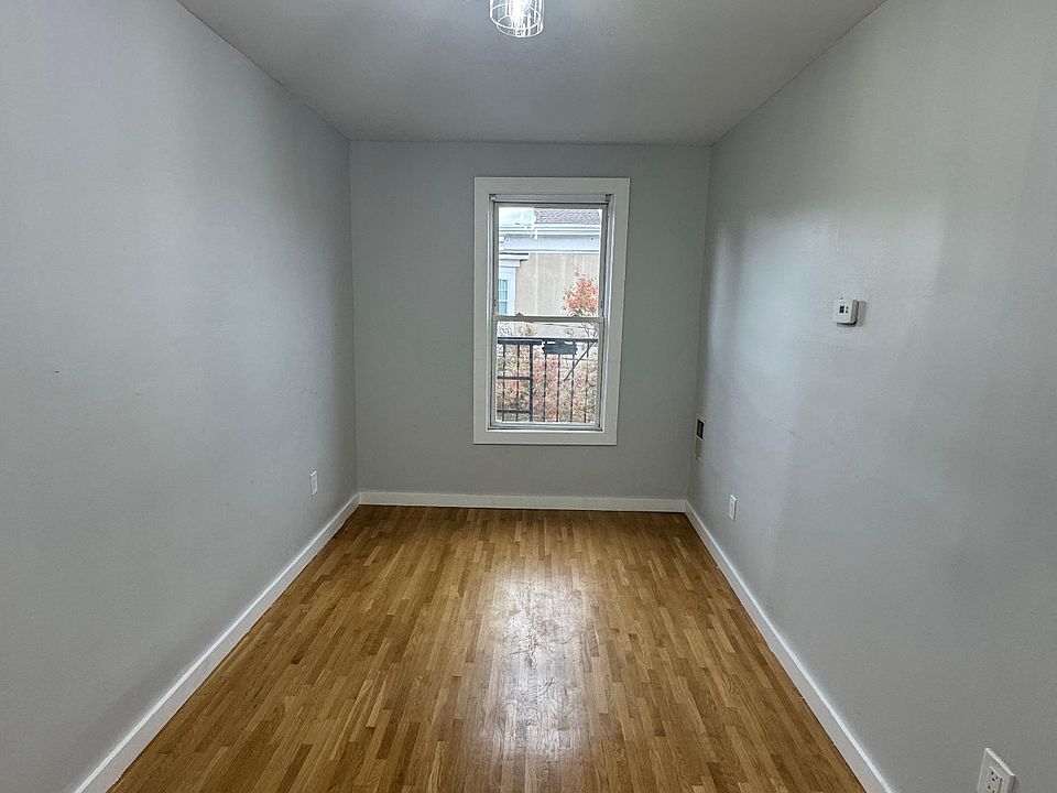 2nd image of 97 Webster Ave APT 3B
