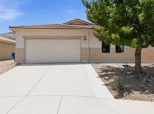 3319 Prairie Ridge St SW, Los Lunas, NM 87031