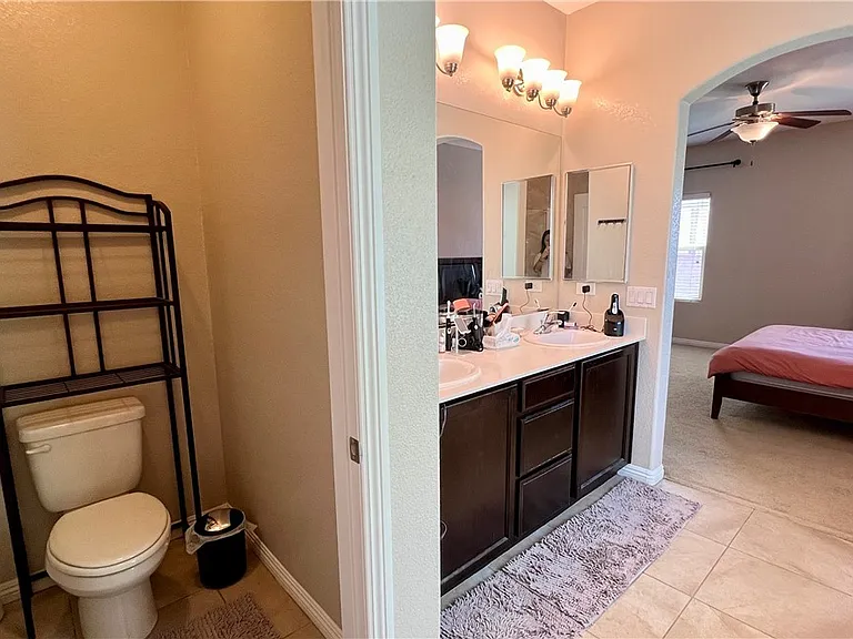2853 Glass Vine Ct — Photo 15