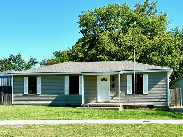 521 W Locust St, Tecumseh, OK 74873