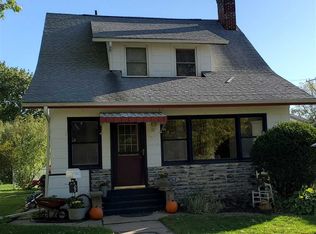 607 3rd Ave E, Cresco, IA 52136