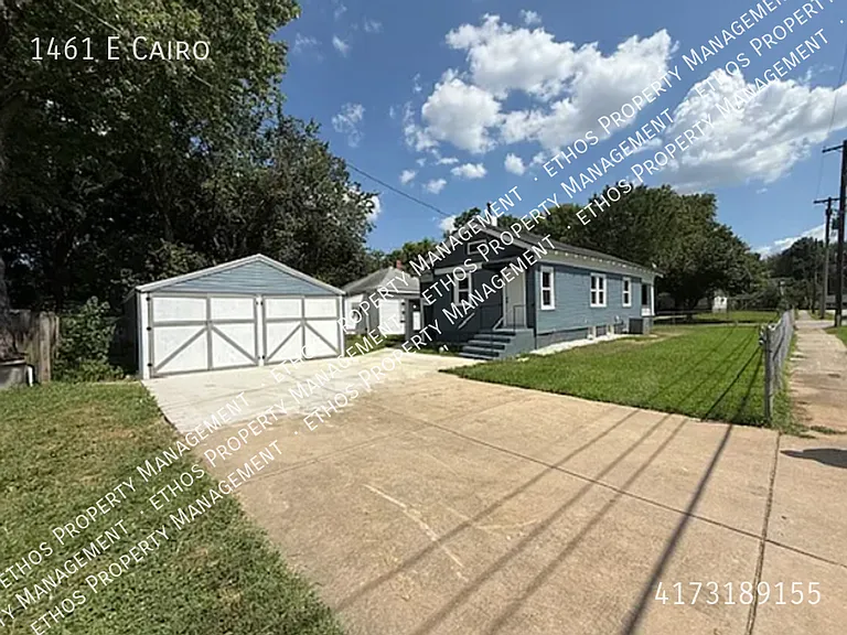 1461 E Cairo St — Photo 3