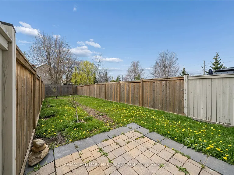 3 Westbury Way — Photo 19