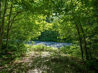 25 Roaring Brook Rd, Franklin, ME 04634