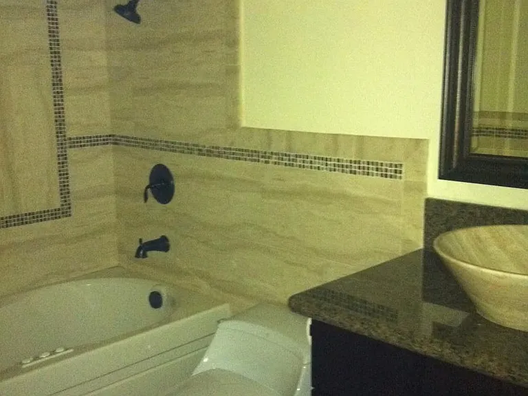 321 La France Ave #E — Photo 5