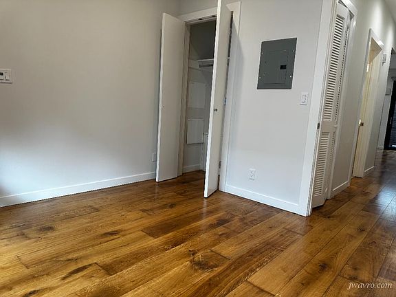 4th image of 37 Grace St #101
