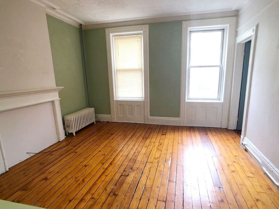 1st image of 12-10 Astoria Blvd #2A