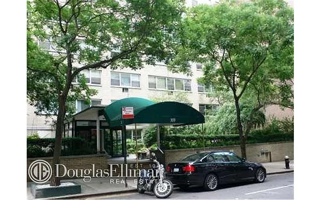 Rented by Douglas Elliman | media 10