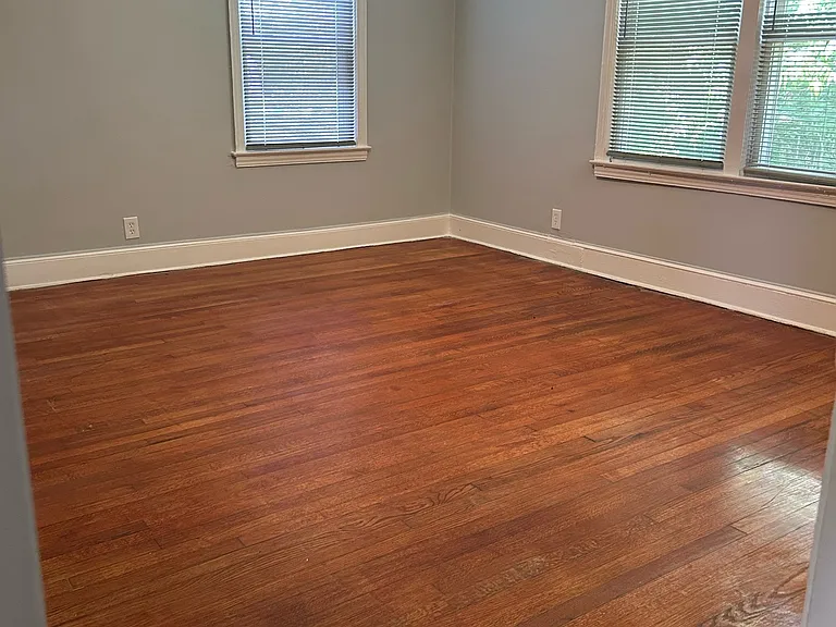 2532 Jewel St — Photo 2