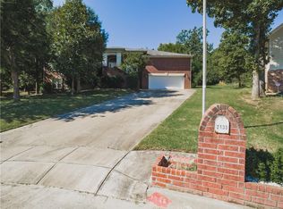 2135 E Meandering Way, Fayetteville, AR 72701