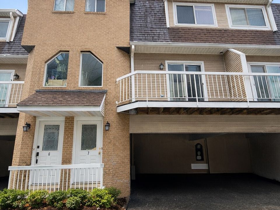 1st image of 1900 Summer Street #7