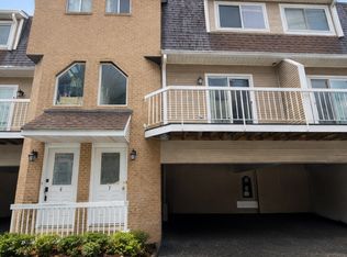 1900 Summer St UNIT 7, Stamford, CT 06905