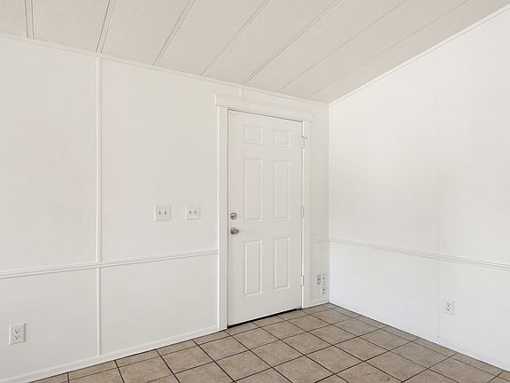 4th image of 614 S Andes Rd