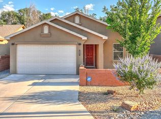 225 Piedra Lisa St, Bernalillo, NM 87004