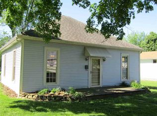 513 W 3rd St, Bicknell, IN