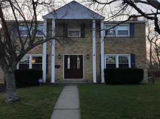 164 Greenlea Dr, Coraopolis, PA 15108