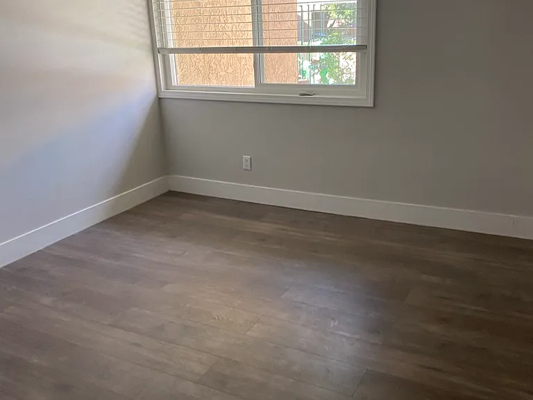 1001 W Macarthur Blvd #72 — Photo 25
