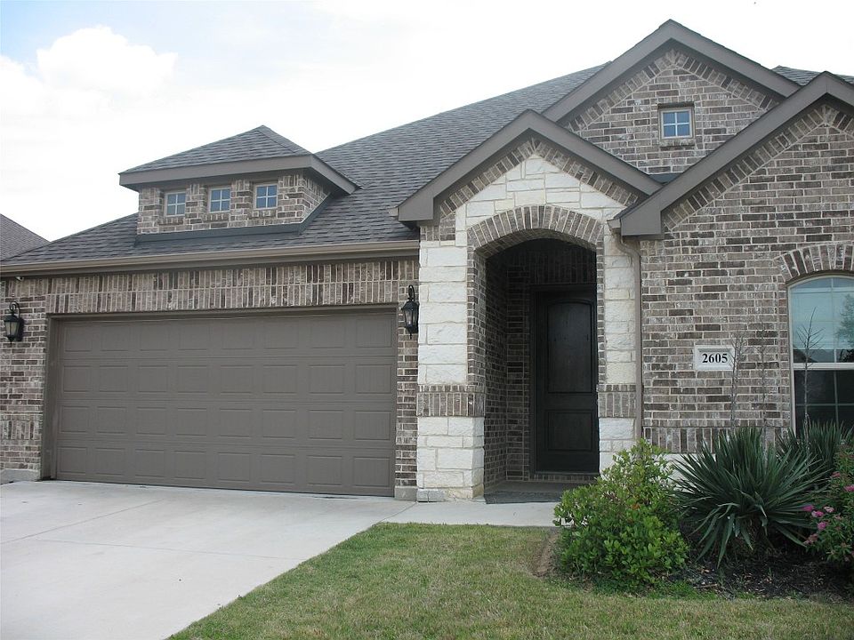 1st image of 2605 Chadwick Ln